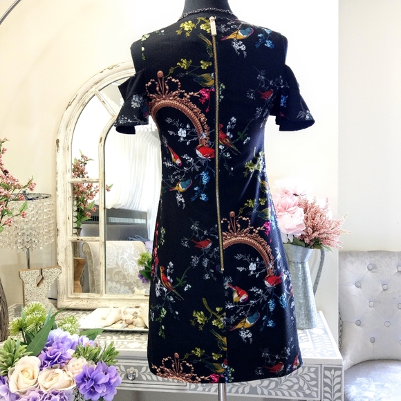 🍒EUC🍒 TED BAKER COLD SHOULDER DRESS - Picture 7 of 9